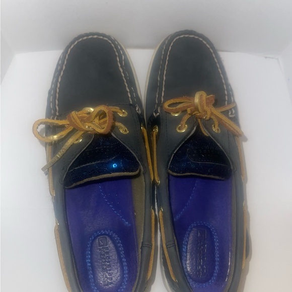 Sperry - Picture 2 of 8